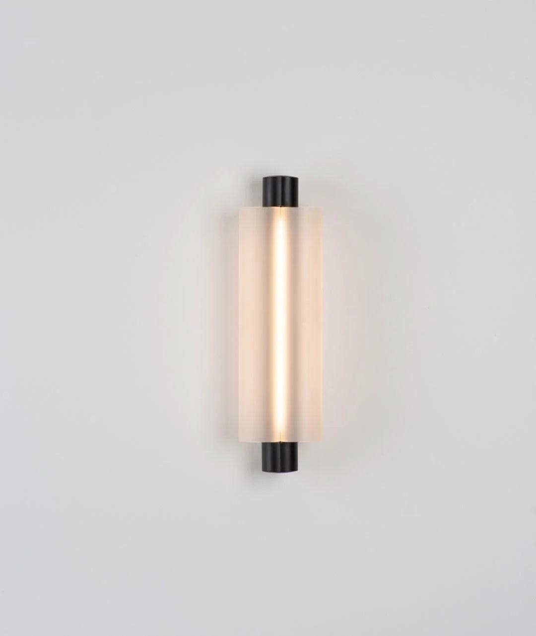 Modern Trillium Trifoliate LED Wall Sconce Indoor Aluminum Bracket Light for Living Room