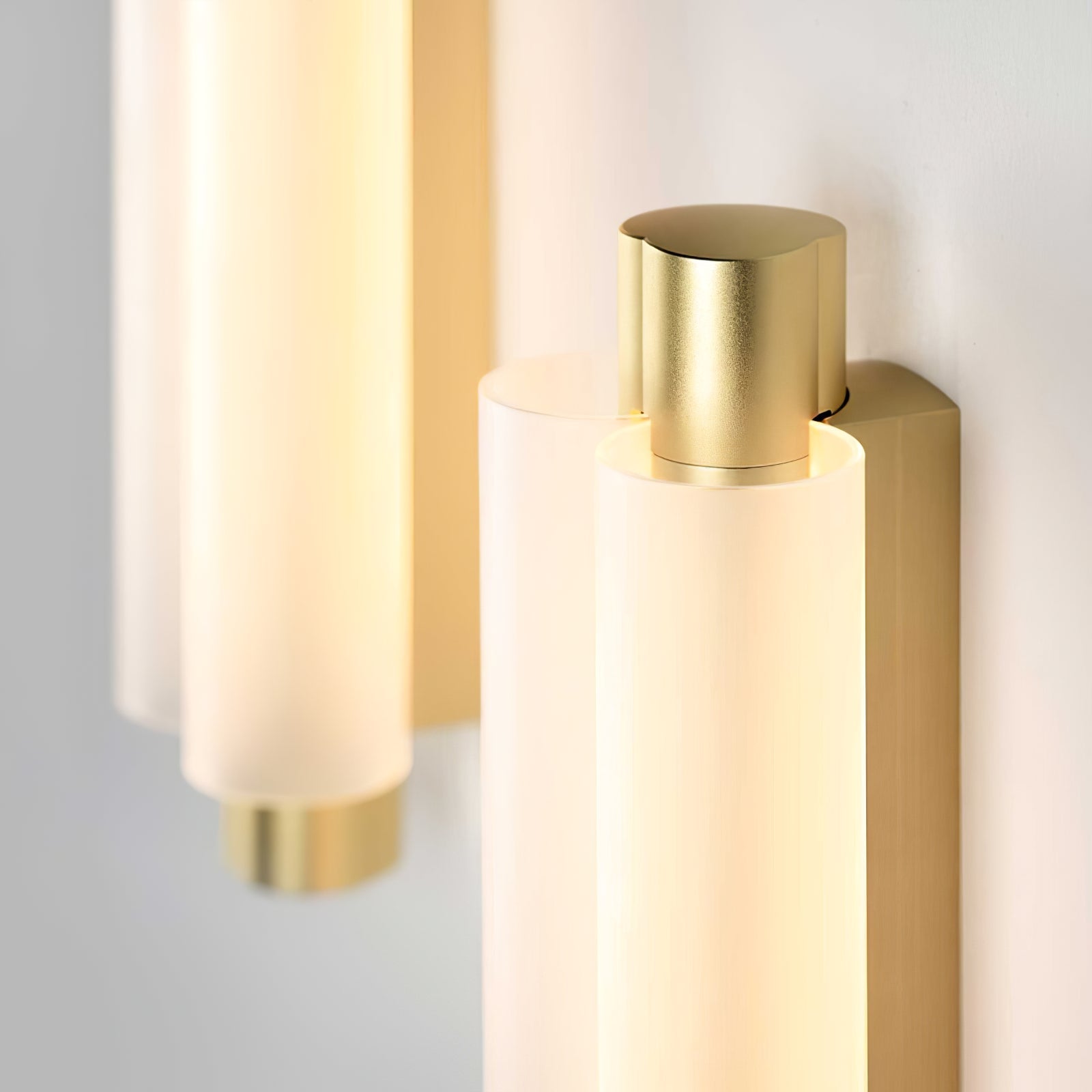 Modern Trillium Trifoliate LED Wall Sconce Indoor Aluminum Bracket Light for Living Room