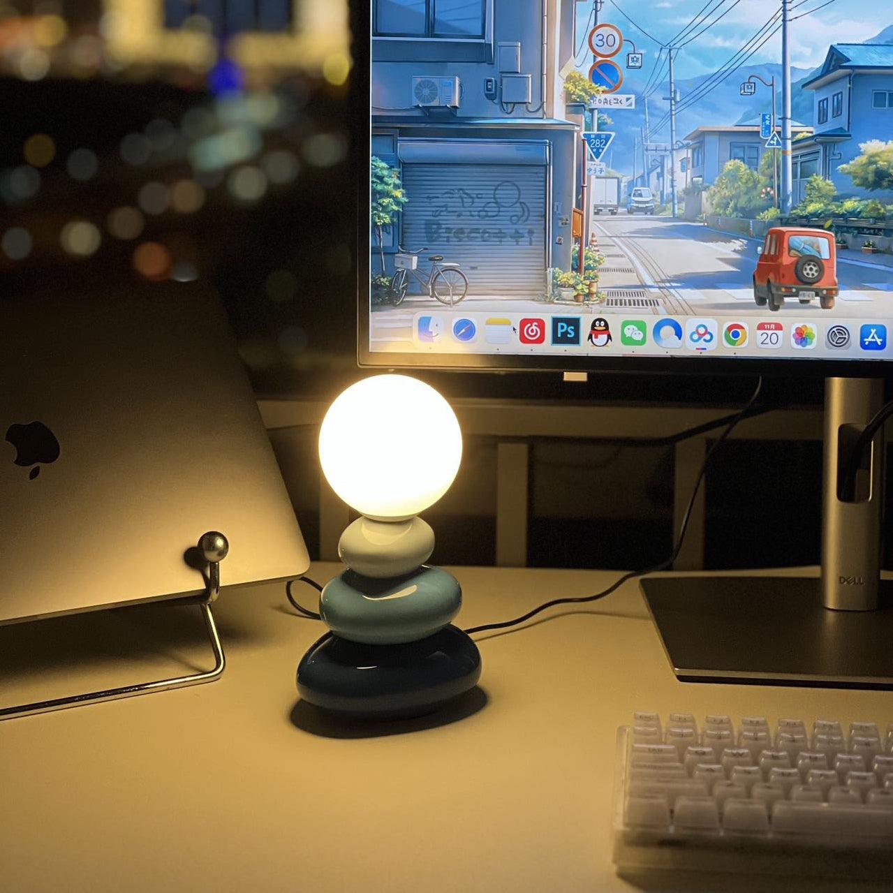modern-triple-gourd-glass-table-lamp-integrated-led-bedside-lighting