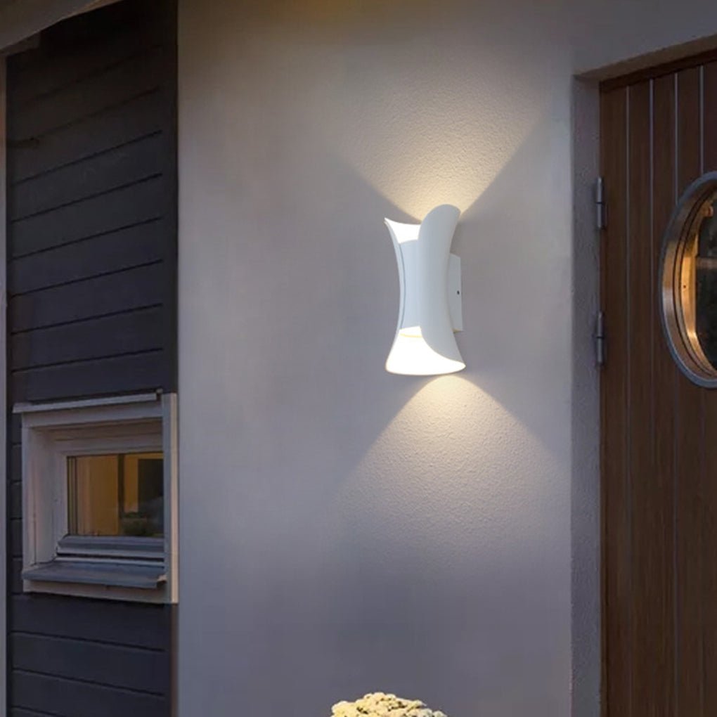 Modern Waterproof Curved LED Outdoor Wall Light Up and Down Exterior Sconce