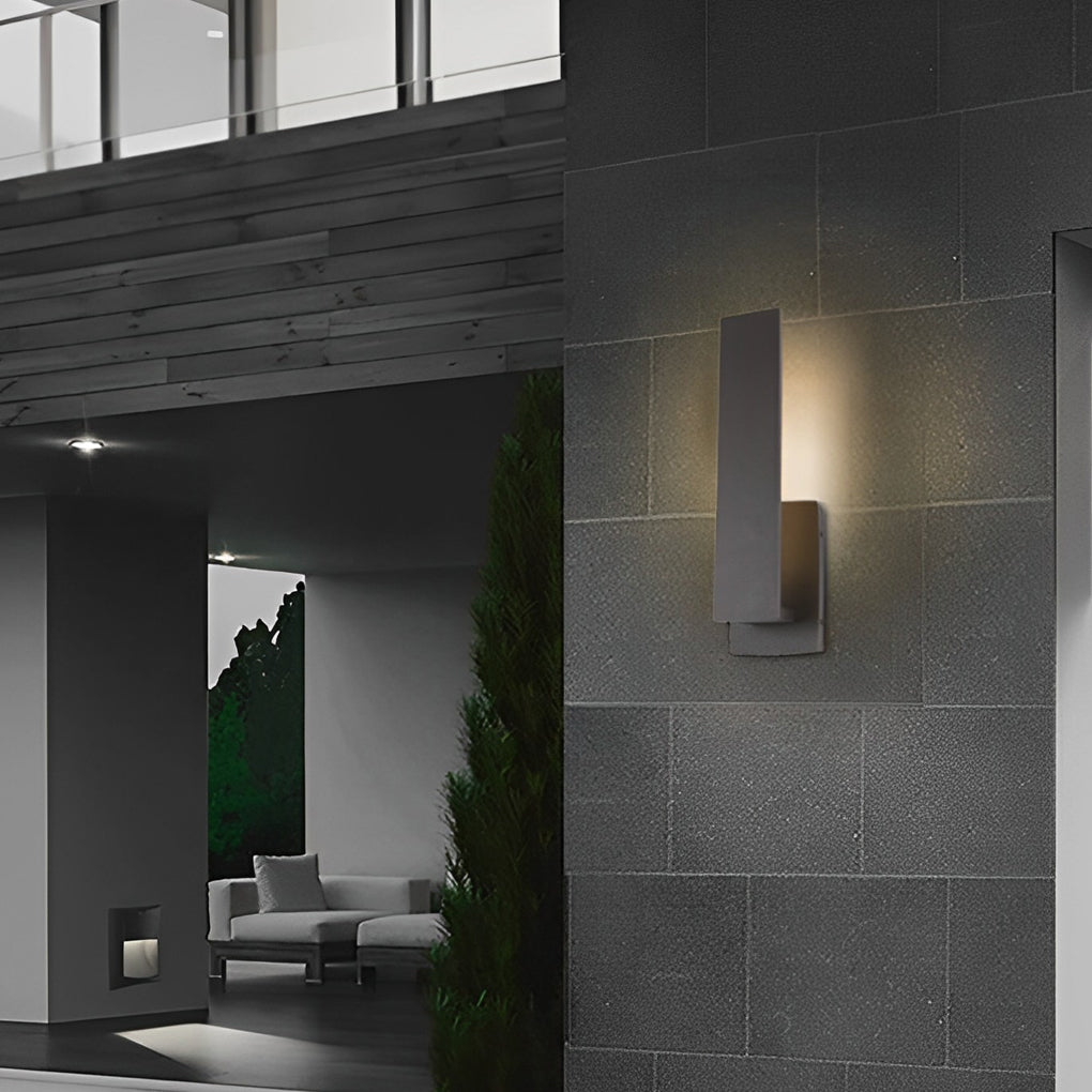 Modern Waterproof Exterior LED Wall Light Matte Black Aluminum Sconce for Garden Entry