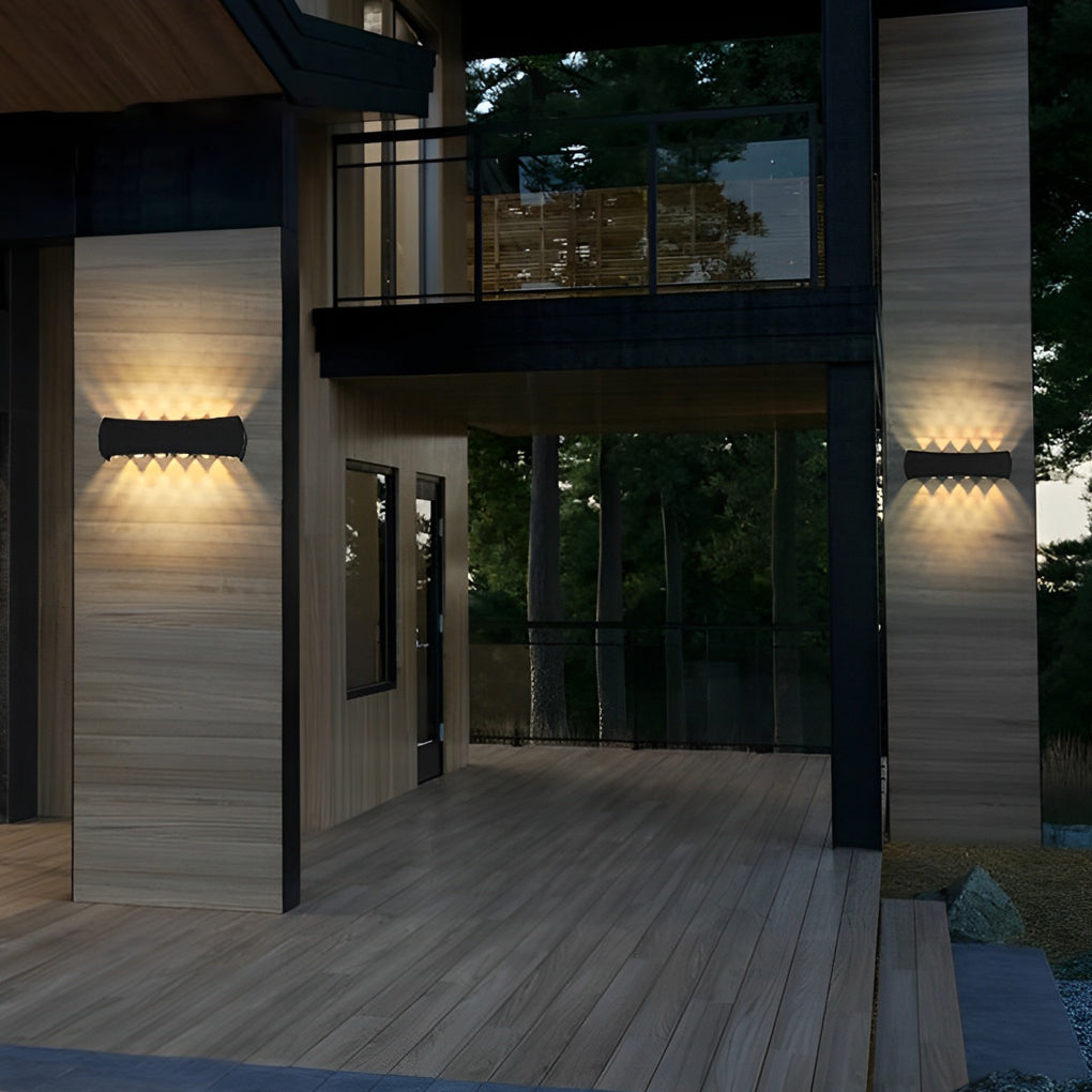 Modern Waterproof LED Outdoor Wall Sconce Aluminum Up Down Exterior Lighting for Porch Garden and Entryway