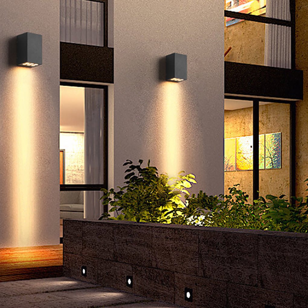 Modern Waterproof LED Outdoor Wall Sconce IP65 Aluminum Exterior Lighting for Villa and Courtyard