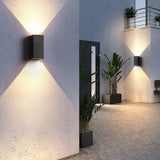 Modern Waterproof LED Outdoor Wall Sconce IP65 Aluminum Exterior Lighting for Villa and Courtyard