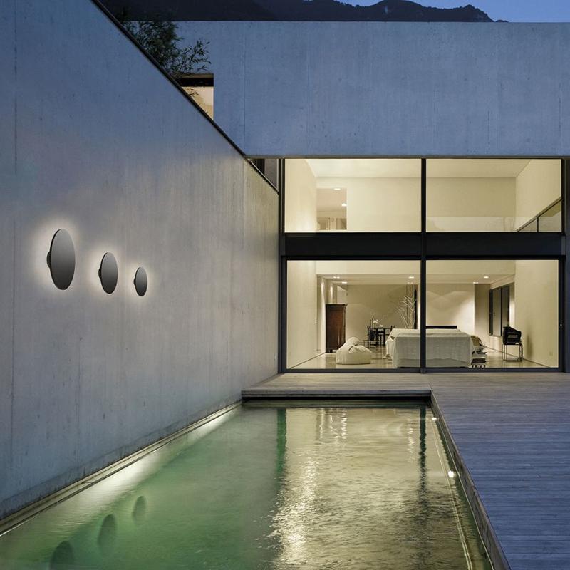 Modern Waterproof LED Outdoor Wall Sconce with Flat and Square Aluminum Minimalist Design