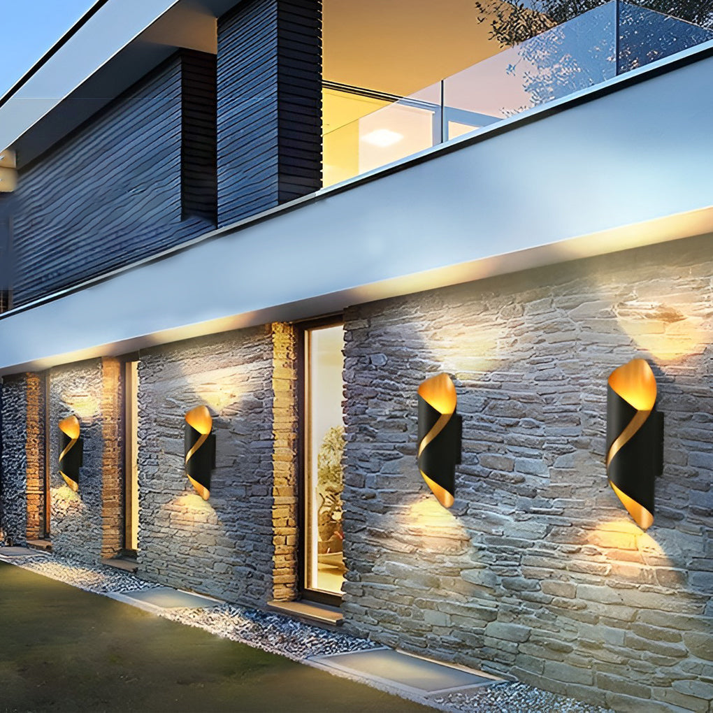 Modern Waterproof LED Up and Down Outdoor Wall Sconce for Porch and Garden Lighting