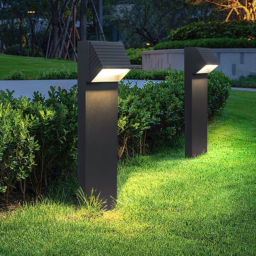 Modern Waterproof Outdoor LED Path Light for Garden Courtyard and Villa Landscape Lighting