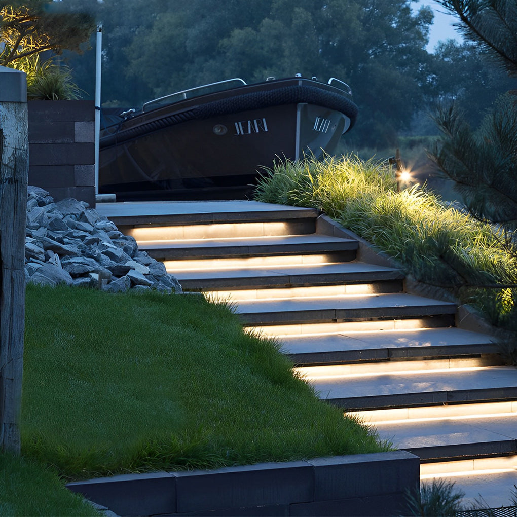 Modern Waterproof Recessed LED Strip Light for Under Tread Stair and Pathway Lighting 24V