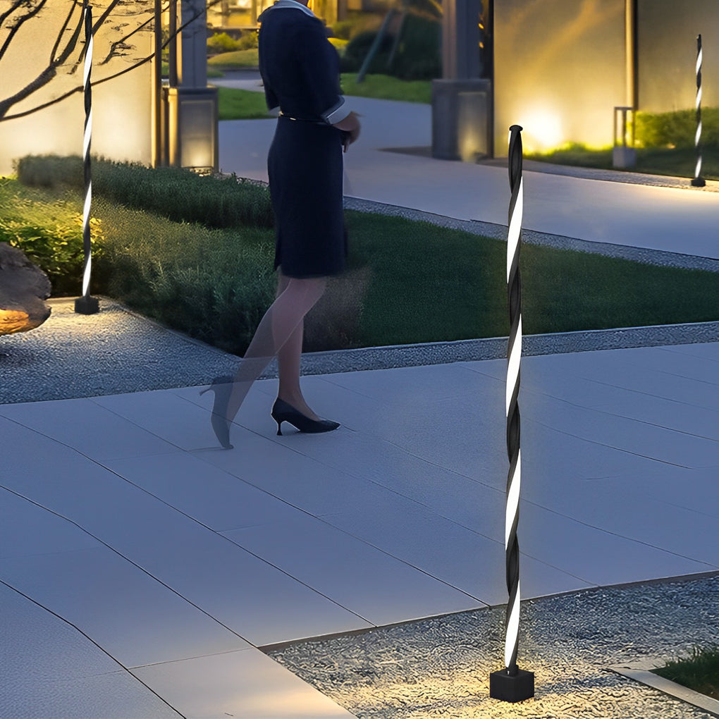 Modern Waterproof Solar Powered LED Garden Pathway Light Black Aluminum Landscape Lawn Lamp