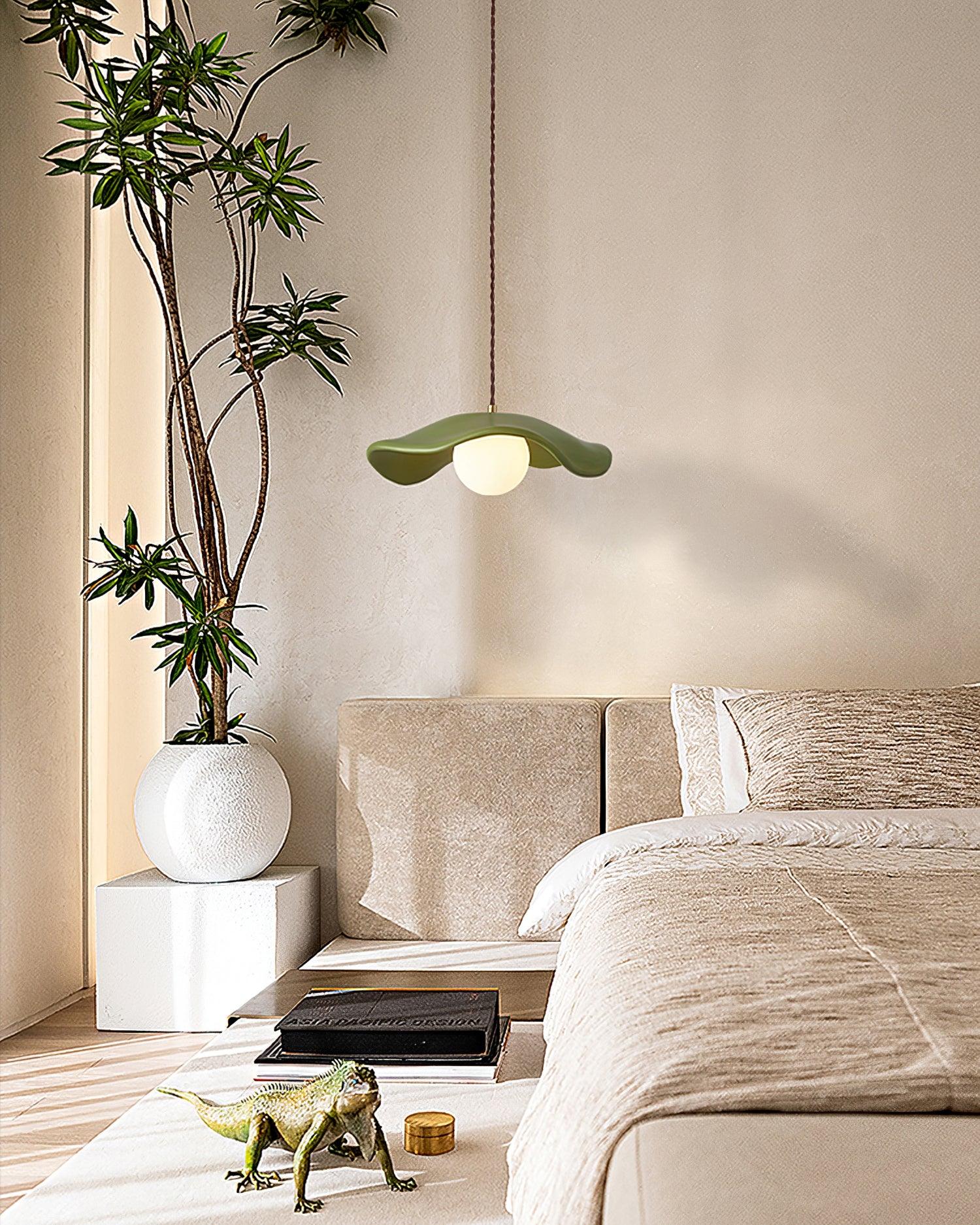 Modern Wavy Hat Resin Pendant Light for Minimalist Interior Decor