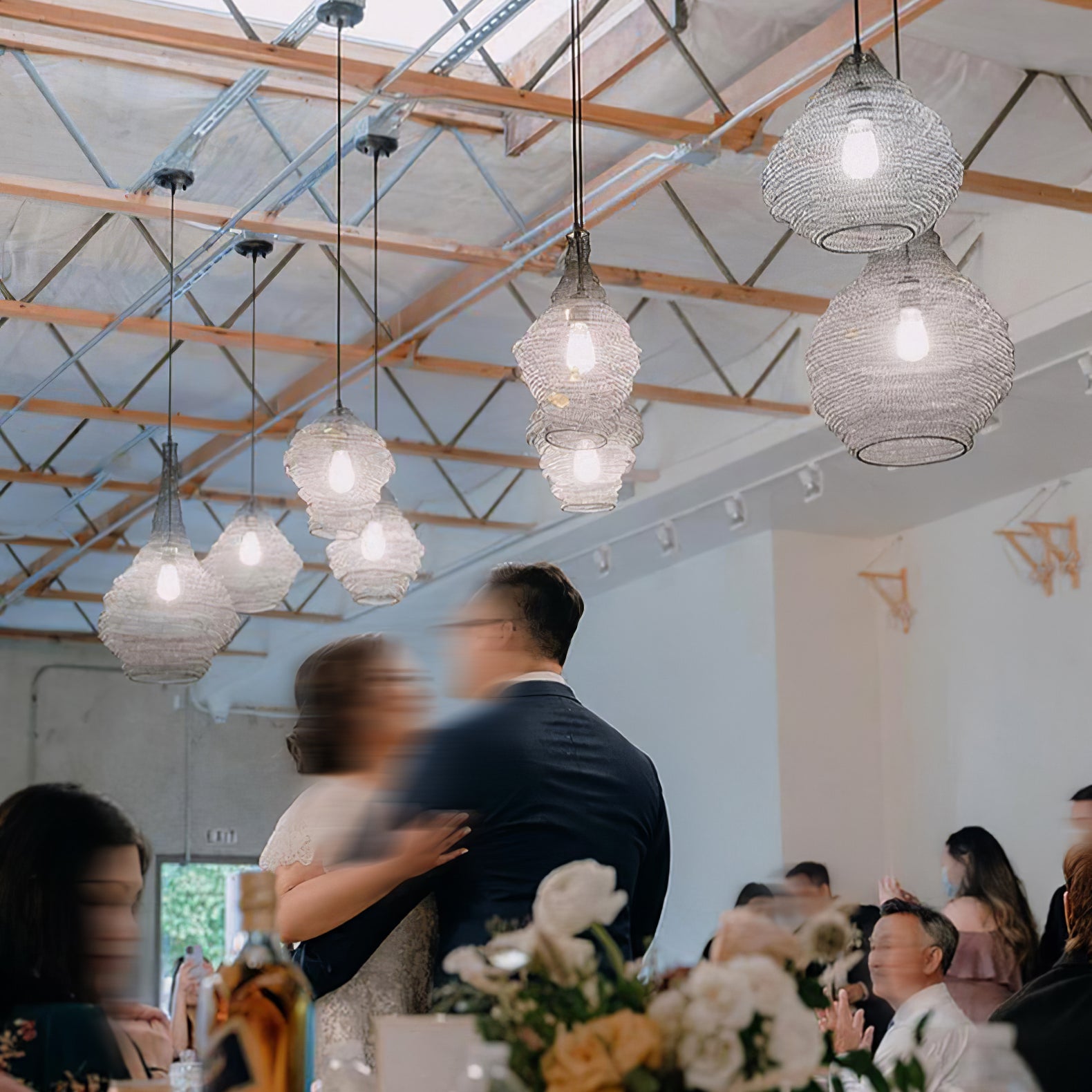Modern Woven Steel Mesh Pendant Lamp Rustic Industrial Hanging Light for Living Room Kitchen