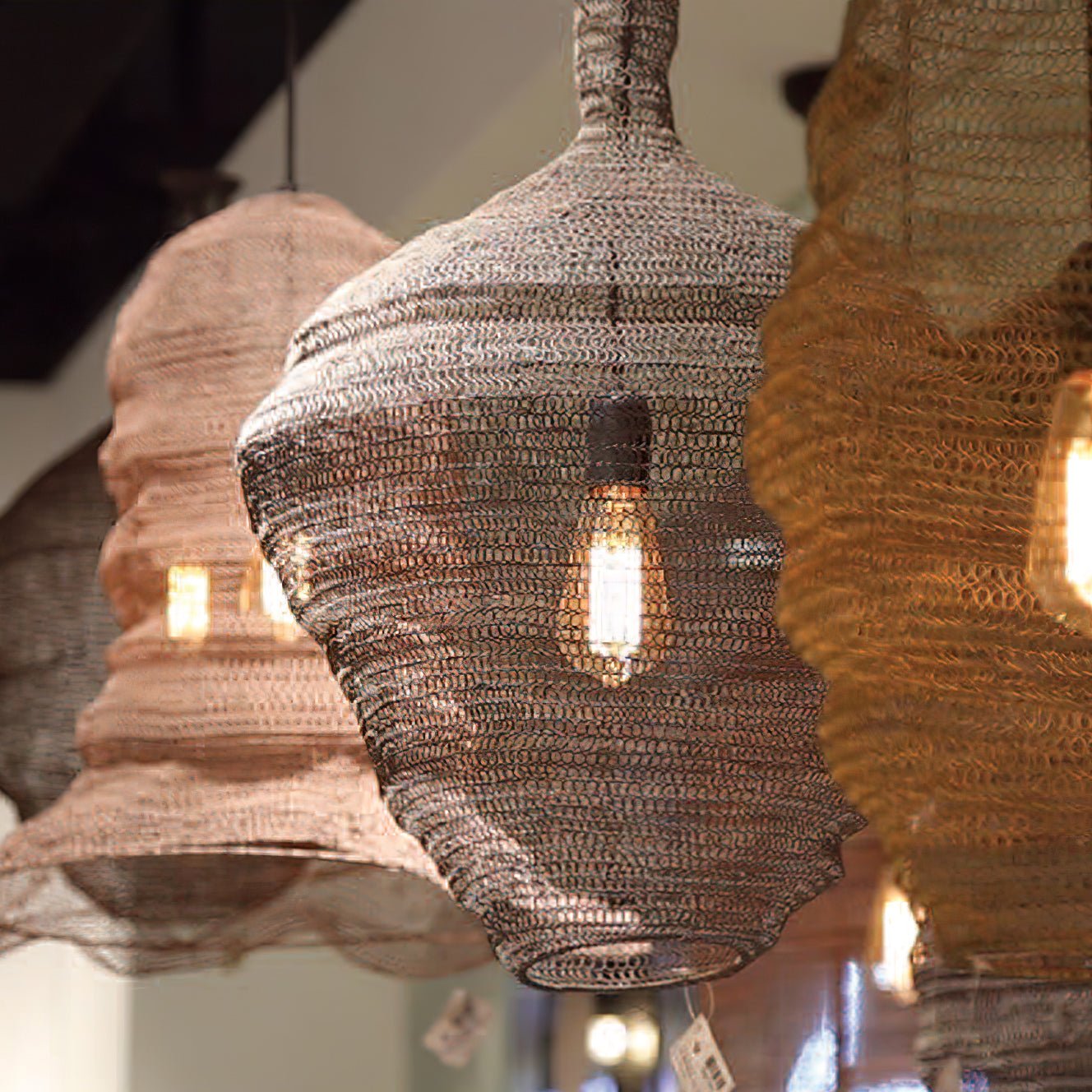 Modern Woven Steel Mesh Pendant Lamp Rustic Industrial Hanging Light for Living Room Kitchen