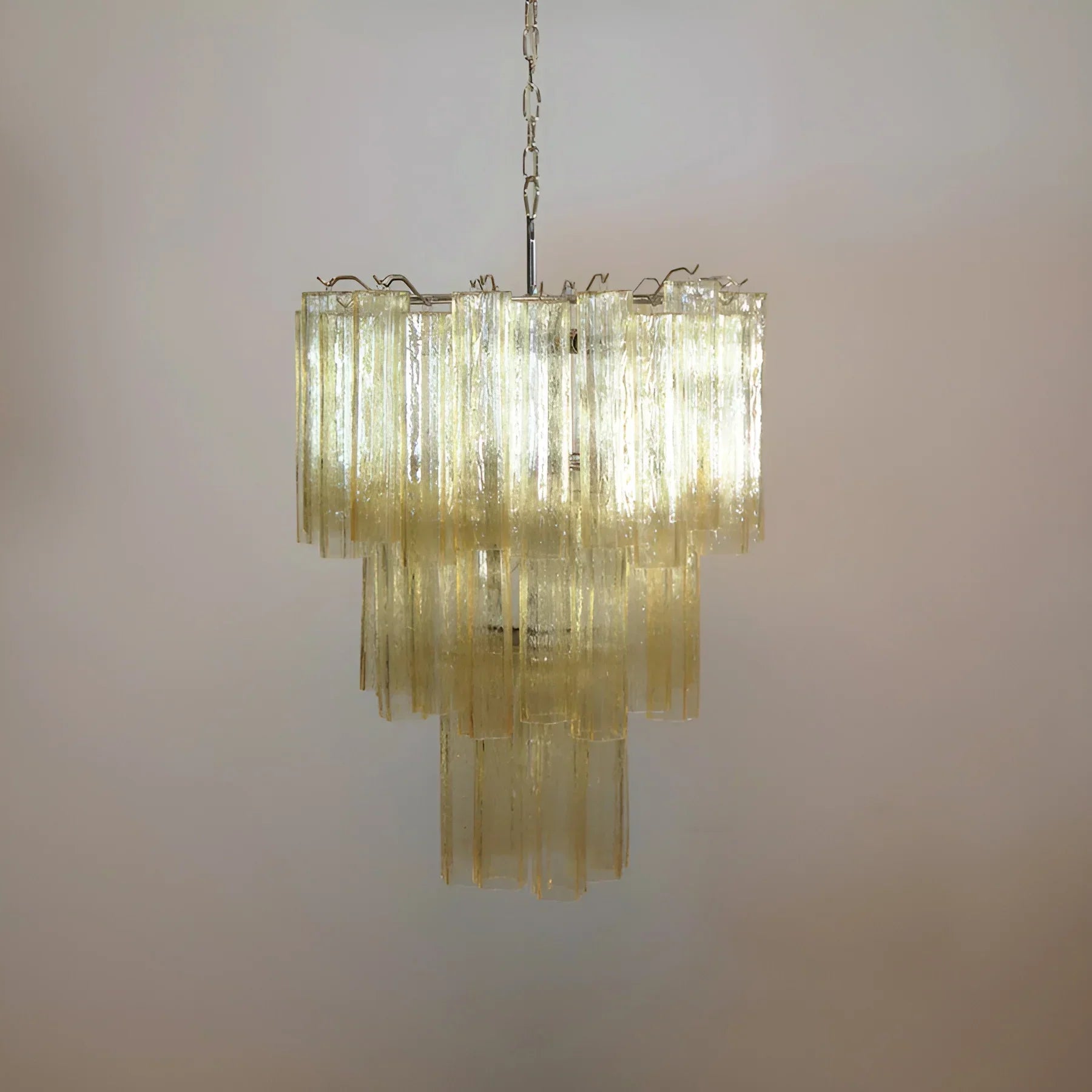 modern-yellow-murano-glass-tube-chandelier-for-luxury-living-room-and-dining-areas