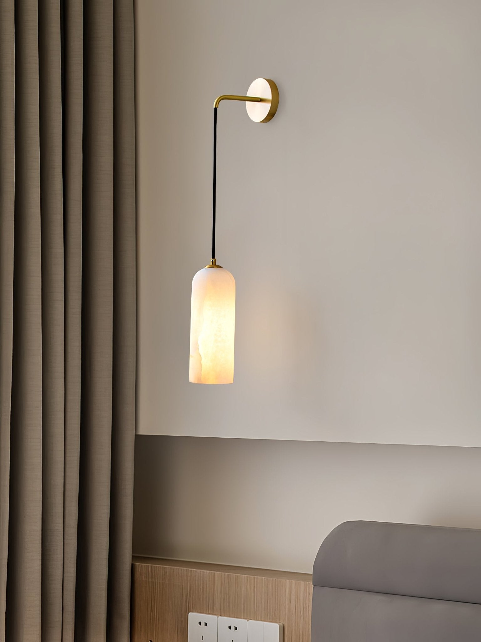 Monty Modern Alabaster Stone Wall Sconce Brass Indoor Light for Foyer and Kitchen