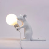 Resin Mouse Table Lamp Decorative Animal Sculpture Side Table Light for Bedside and Desk