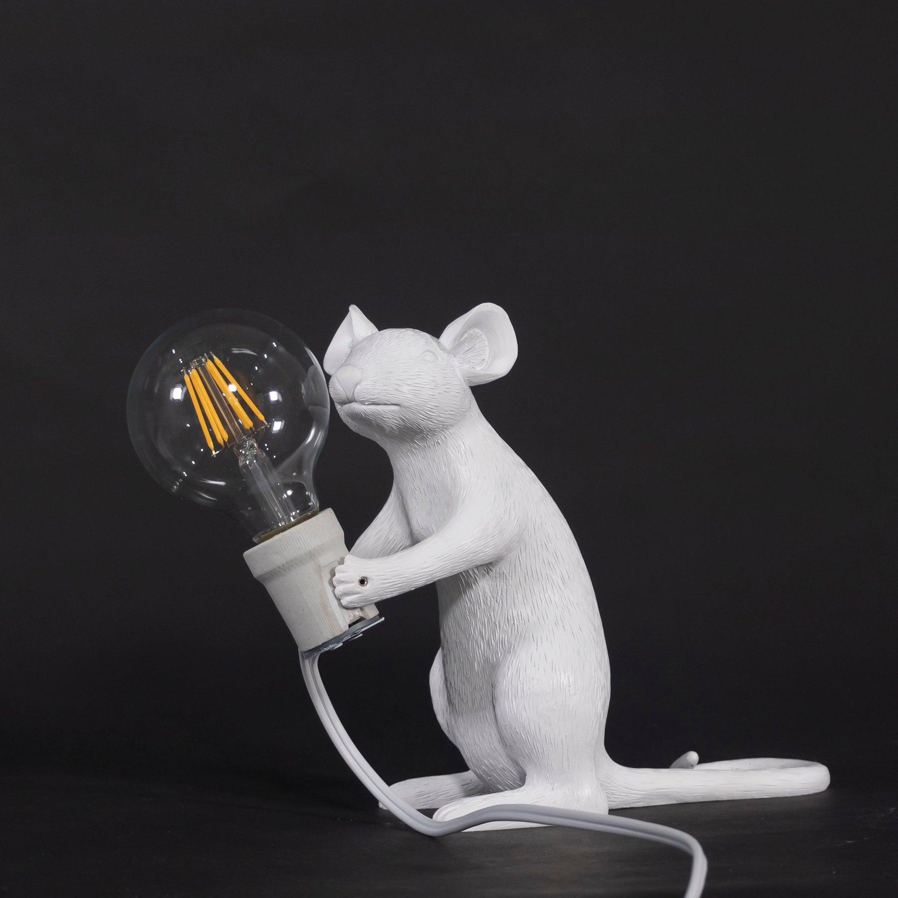 Resin Mouse Table Lamp Decorative Animal Sculpture Side Table Light for Bedside and Desk