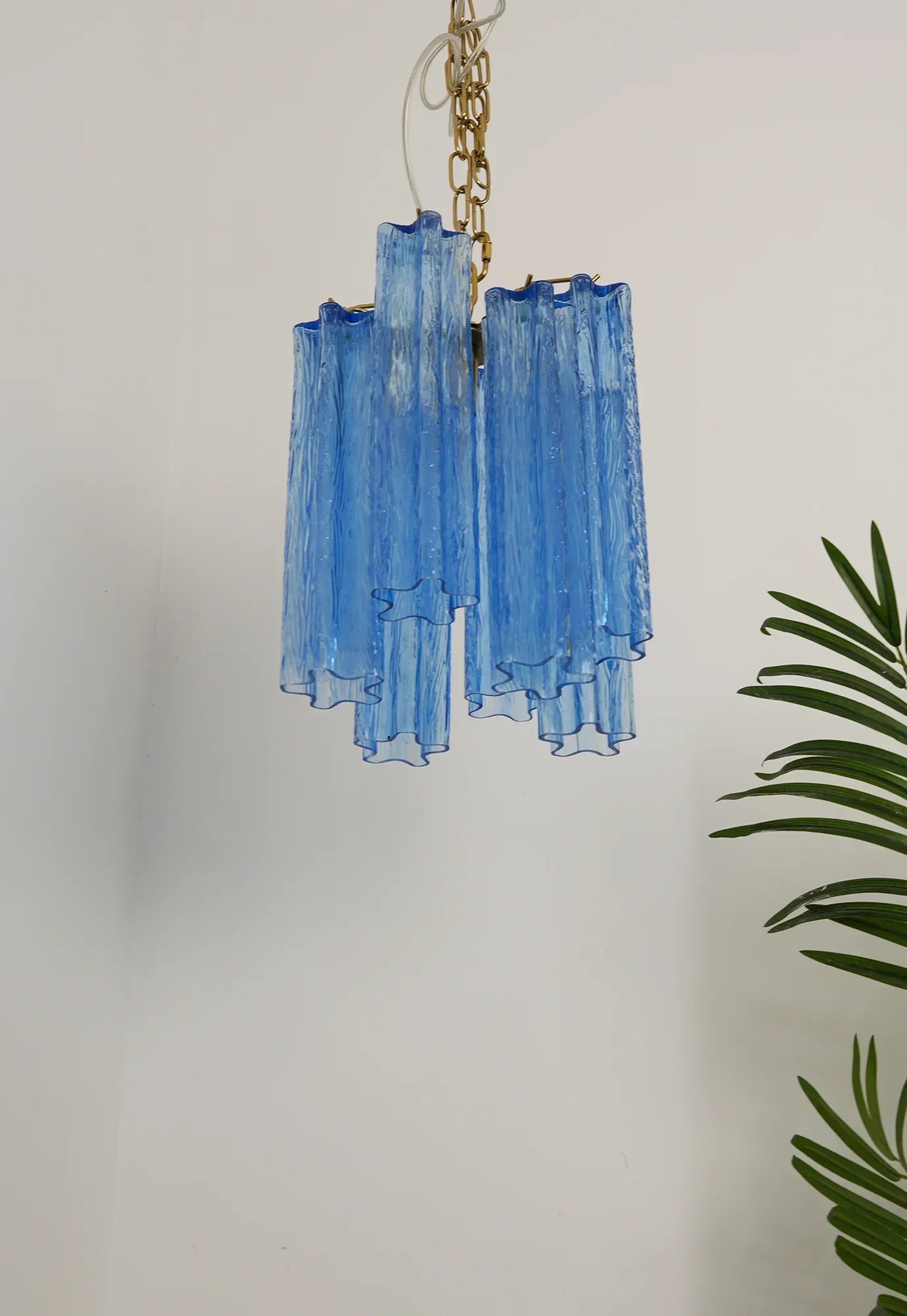 murano-style-blue-glass-tube-pendant-chandelier-with-polished-metal-accents
