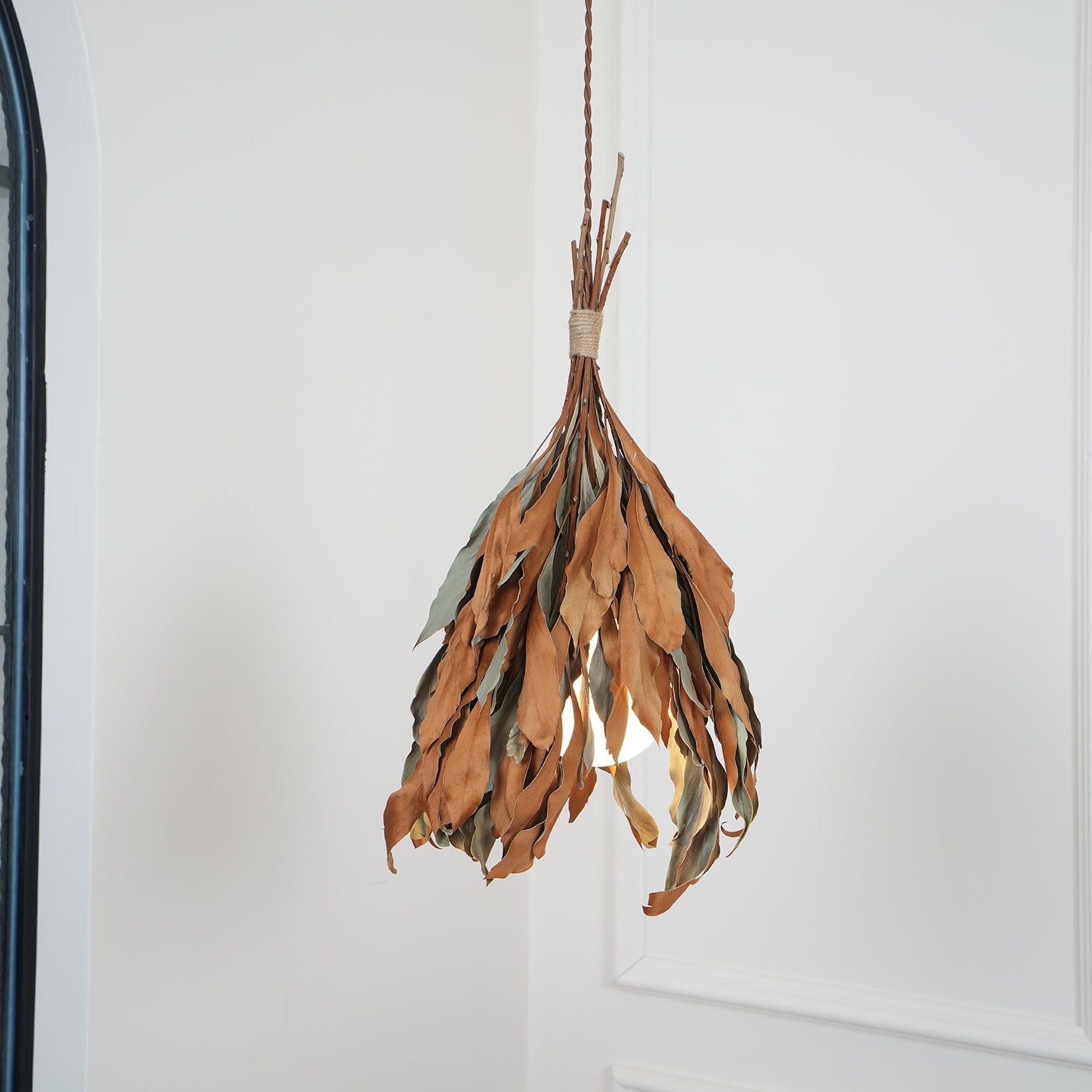 Natural Organic Dried Branch and Leaf Pendant Lamp Rustic Wood Leaf Chandelier