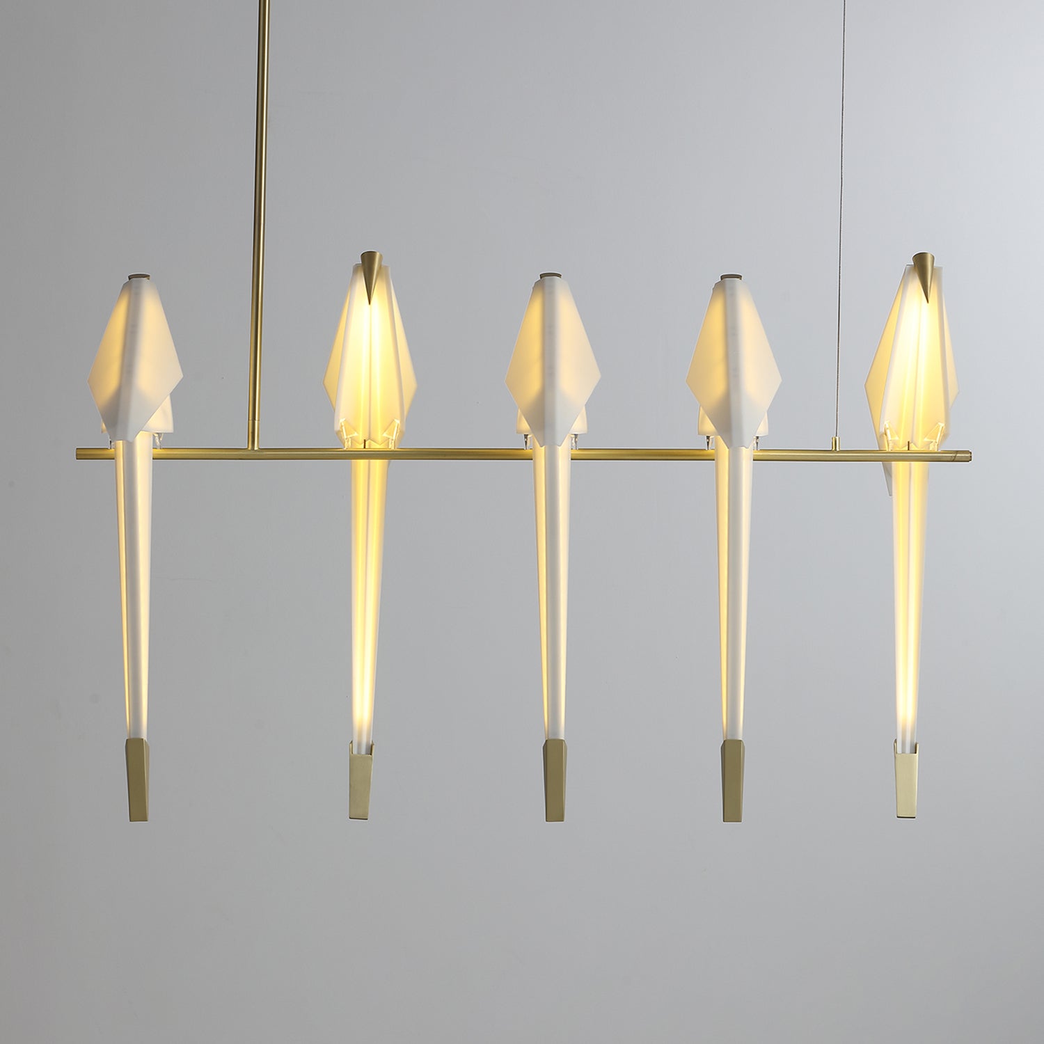 Origami Bird LED Pendant Light Modern Crane Chandelier for Dining Room and Living Space