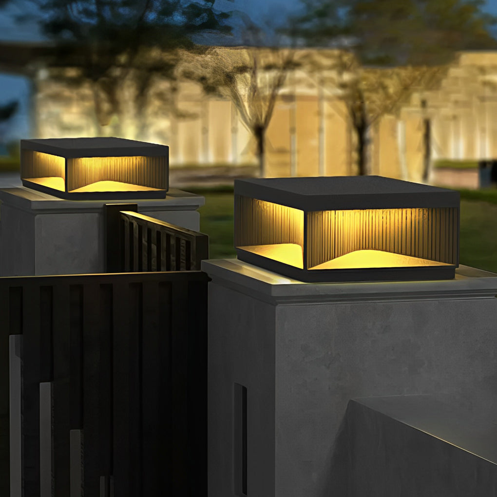Outdoor Waterproof Black Square Solar Fence Post Light Stainless Steel Pillar Lamp for Garden Decor