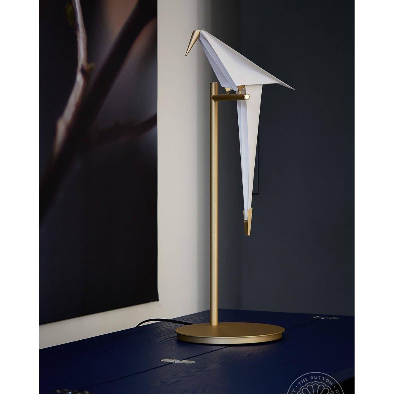 Modern Origami Bird LED Table Lamp Creative Paper Crane Nightstand Light