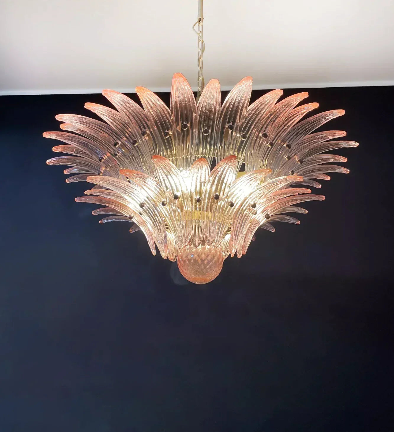 pink-murano-palmette-glass-chandelier-handmade-mouth-blown-pendant-light-for-dining-room
