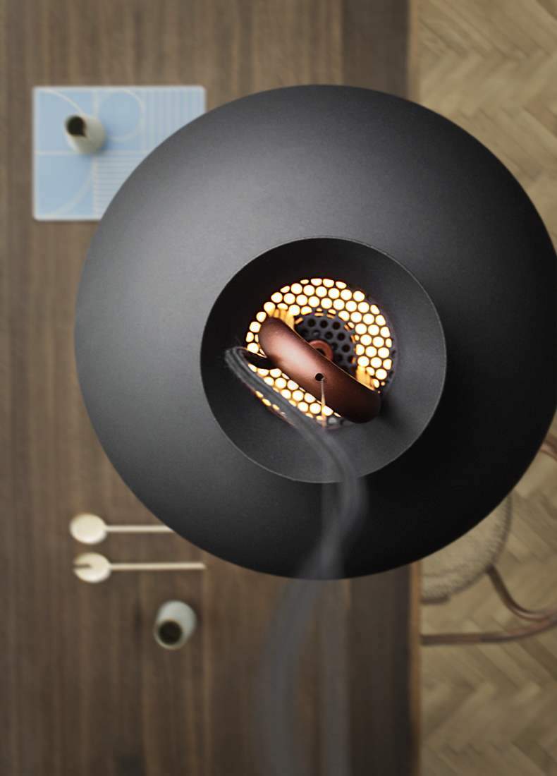industrial-metal-coil-pendant-lamp-for-modern-kitchen-island-and-dining-room