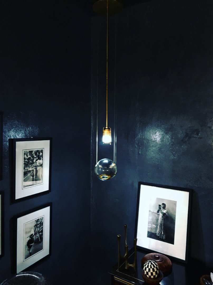 modern-glass-crystal-pendant-light-gold-chandelier-with-cylindrical-reflector-and-spherical-element-design