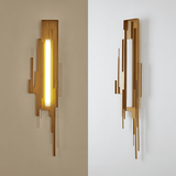 modern-brutalist-gold-metal-sculpted-wall-sconce-integrated-led-vertical-light-fixture