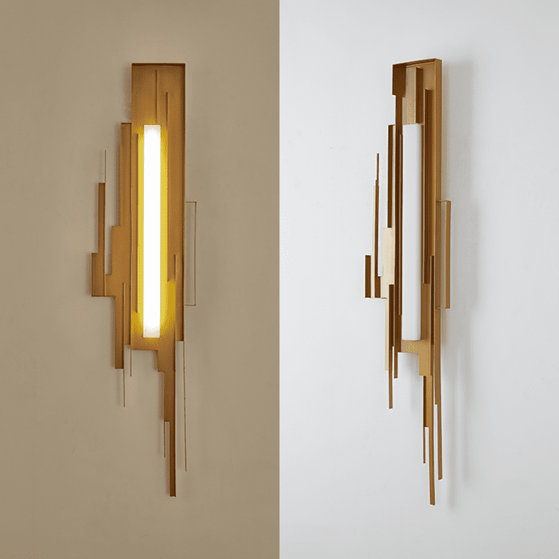 modern-brutalist-gold-metal-sculpted-wall-sconce-integrated-led-vertical-light-fixture