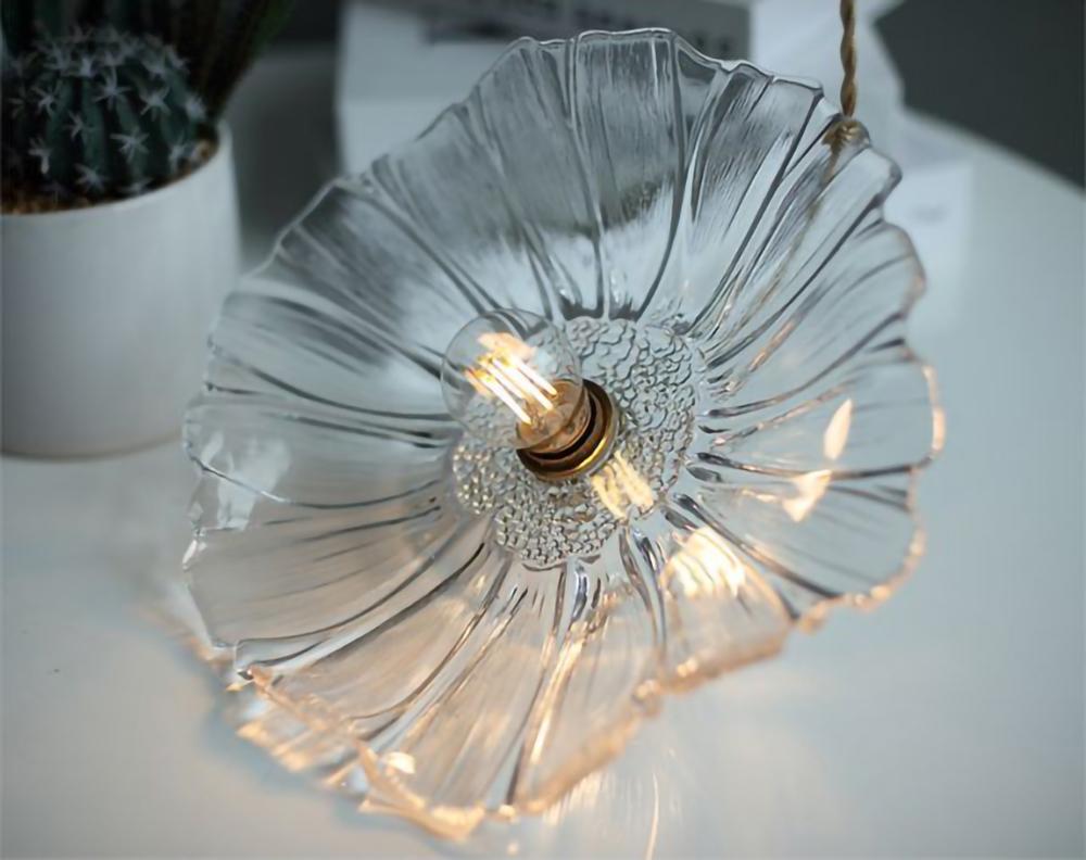 vintage-lotus-style-glass-pendant-lamp-with-copper-accents-for-dining-room