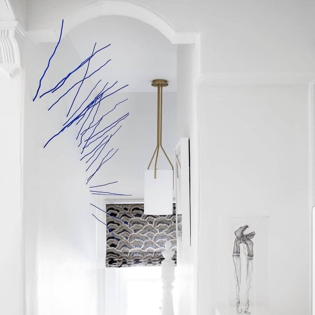 arborescence-modern-minimalist-brass-pendant-lamp-with-sophisticated-white-linen-shade