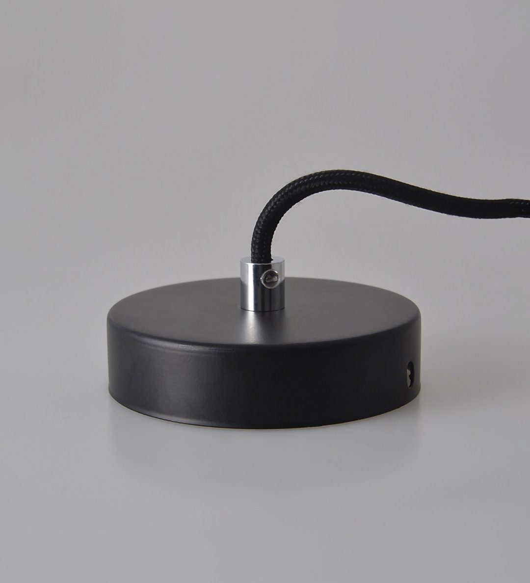 modern-industrial-aluminum-led-aplomb-pendant-light-for-kitchen-island-and-dining-room-decor
