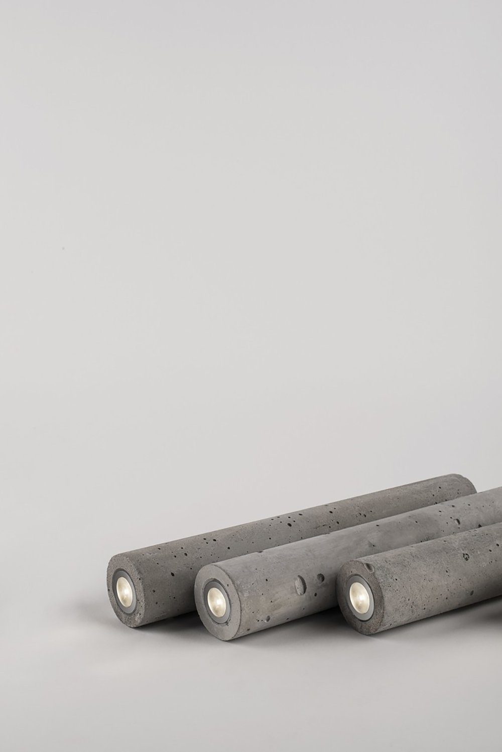 modern-minimalist-concrete-and-terrazzo-cylindrical-pendant-light-for-kitchen-island