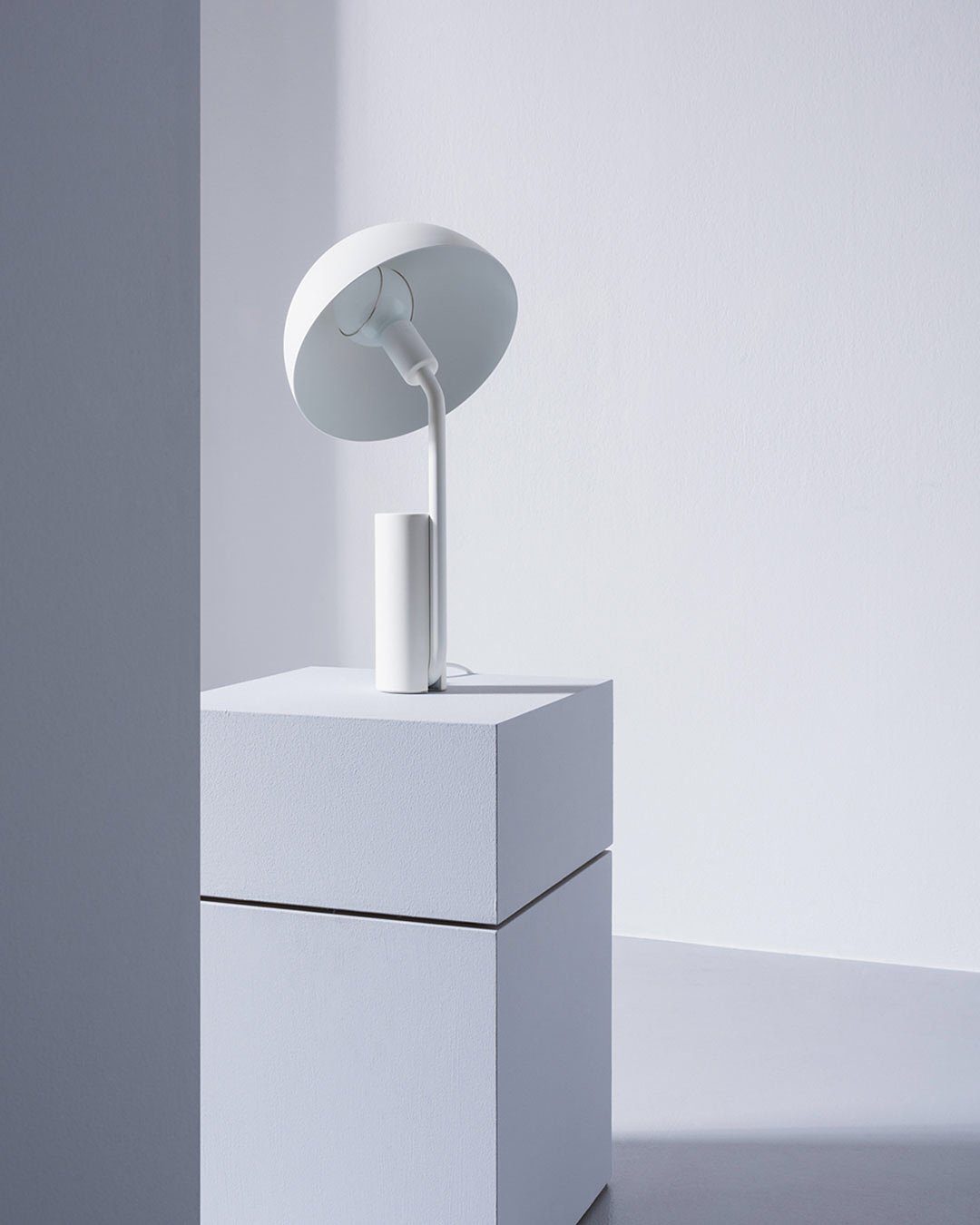 modern-cap-table-lamp-with-adjustable-metal-shade-for-minimalist-reading-and-desk-lighting