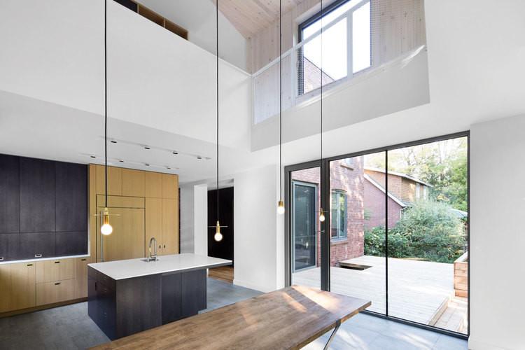 avida-modern-geometric-metal-pendant-lamp-with-adjustable-cord-for-dining-room-and-living-space