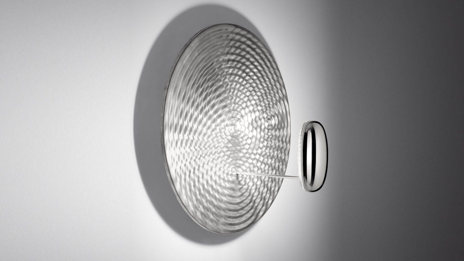 modern-polished-aluminum-droplet-led-ceiling-light-artistic-ripple-flush-mount-fixture