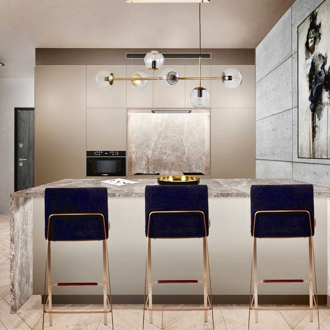 contemporary-multi-glass-globe-pendant-light-with-round-orb-shades-and-polished-brass-frame
