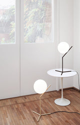 modern-opalescent-blown-glass-globe-table-lamp-with-flexible-steel-base-and-gold-finish