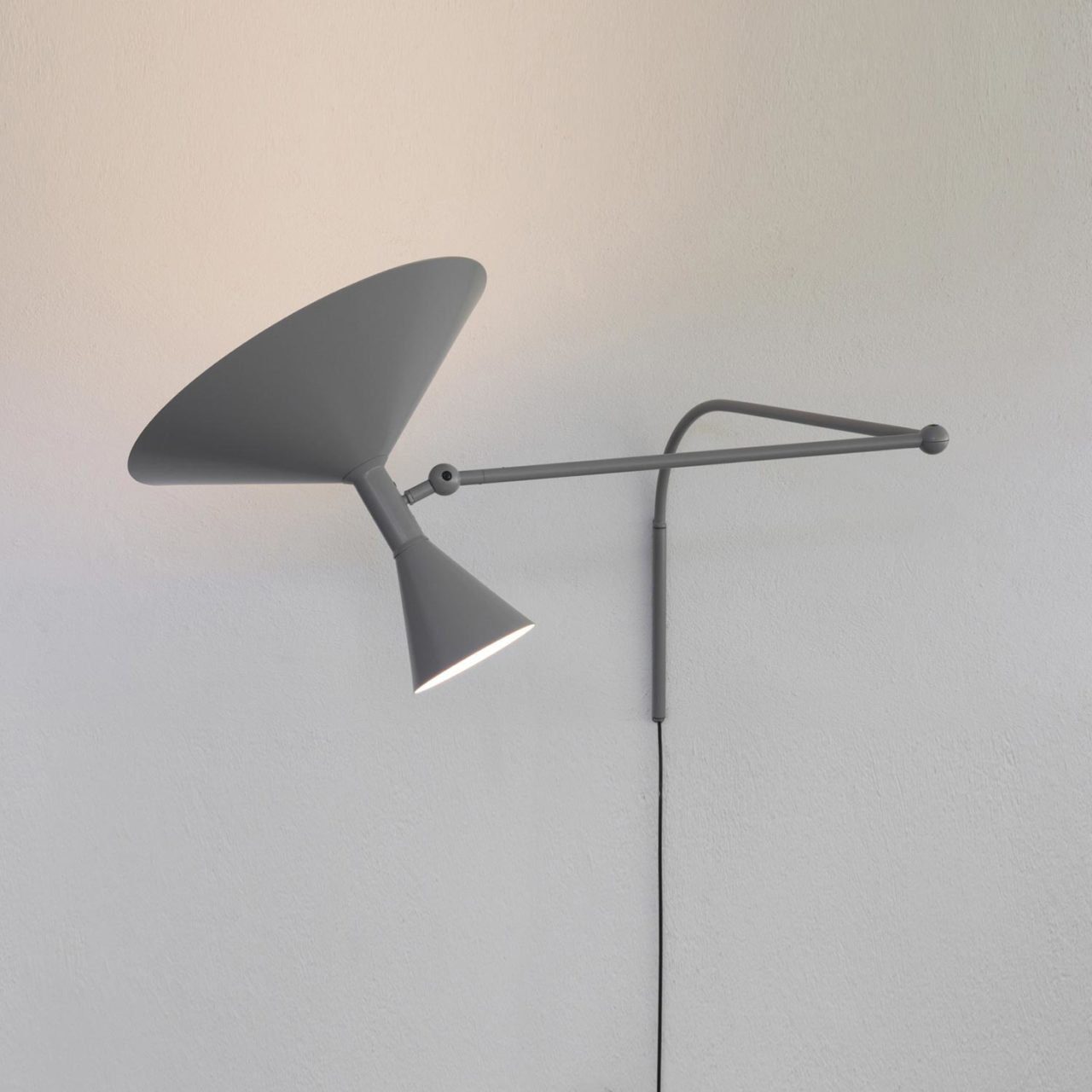 industrial-style-adjustable-dual-joint-wall-light-plug-in-sconce-with-aluminum-diffuser