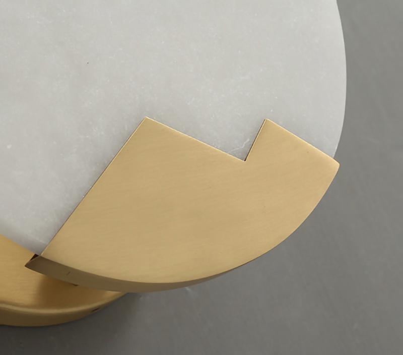 modern-natural-alabaster-stone-and-solid-brass-round-wall-sconce-luxury-lighting-fixture