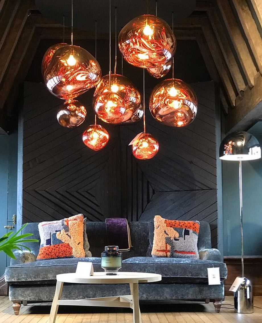 contemporary-melt-glass-style-lava-pendant-light-unique-mirror-finish-polycarbonate-hanging-lamp
