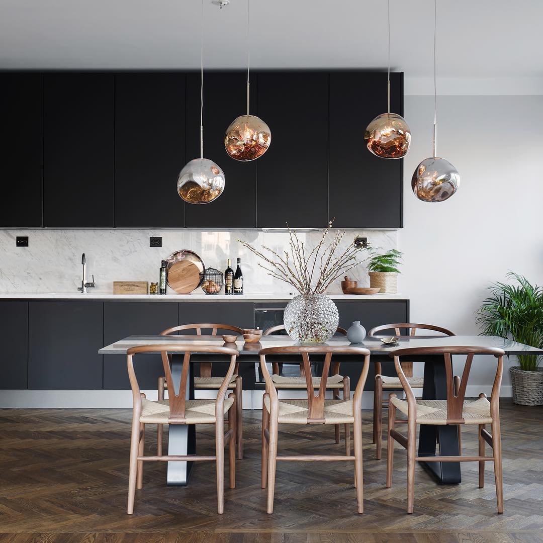 contemporary-melt-glass-style-lava-pendant-light-unique-mirror-finish-polycarbonate-hanging-lamp