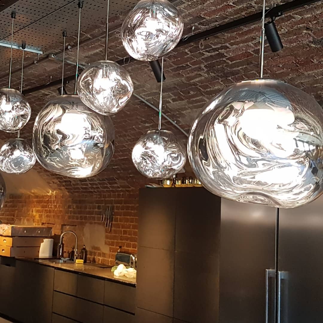 contemporary-melt-glass-style-lava-pendant-light-unique-mirror-finish-polycarbonate-hanging-lamp