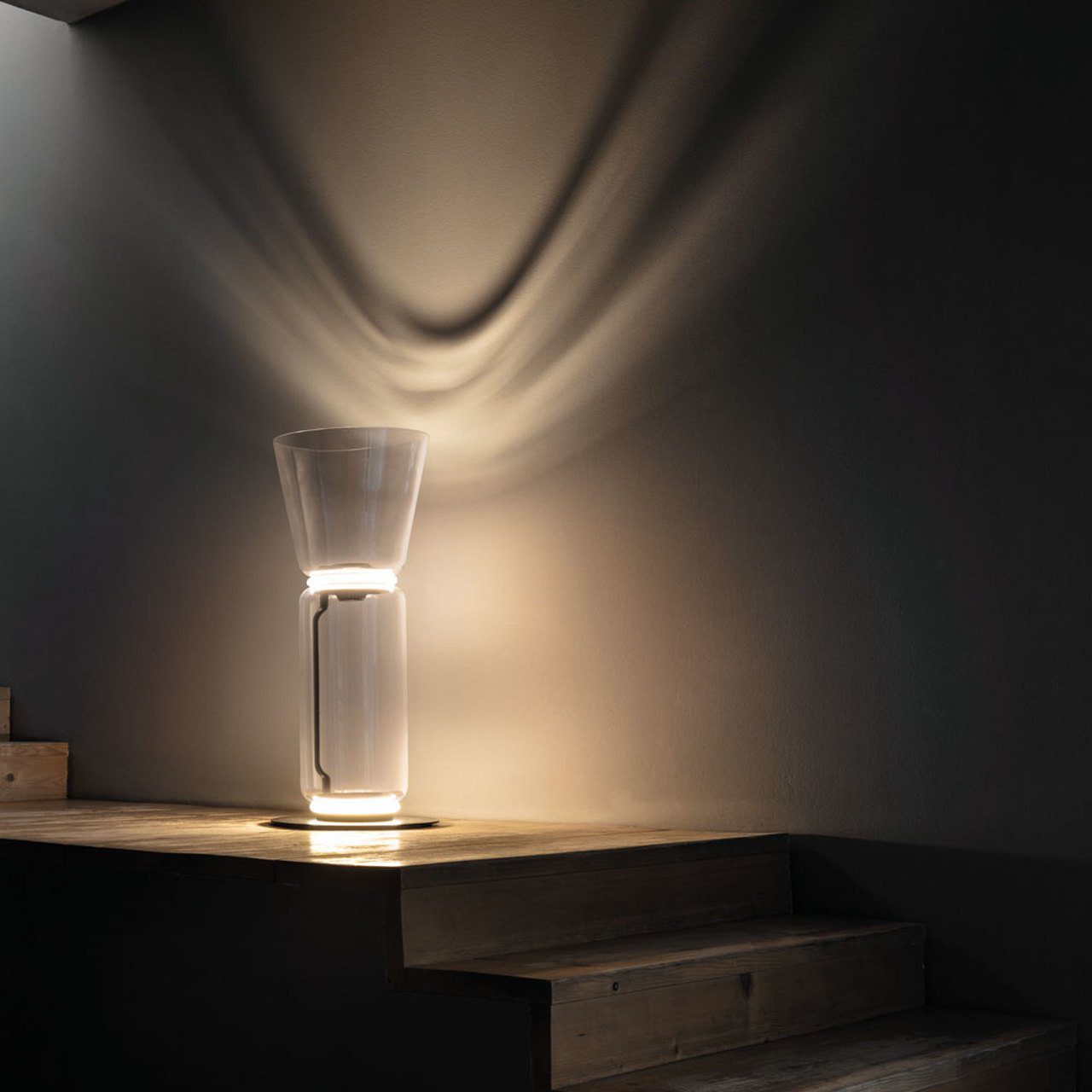 modern-stackable-glass-cylinder-led-floor-lamp-with-minimalist-architectural-design