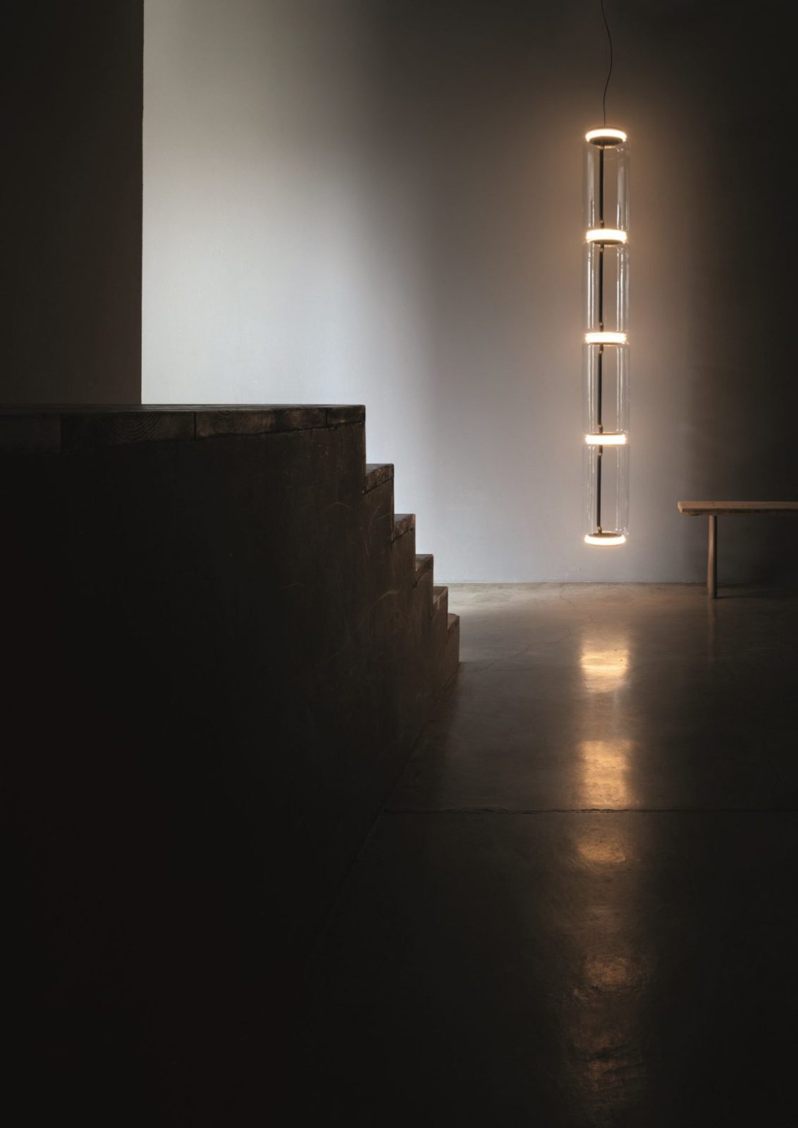 modern-blown-crystal-cylinder-led-pendant-light-with-stackable-glass-modules
