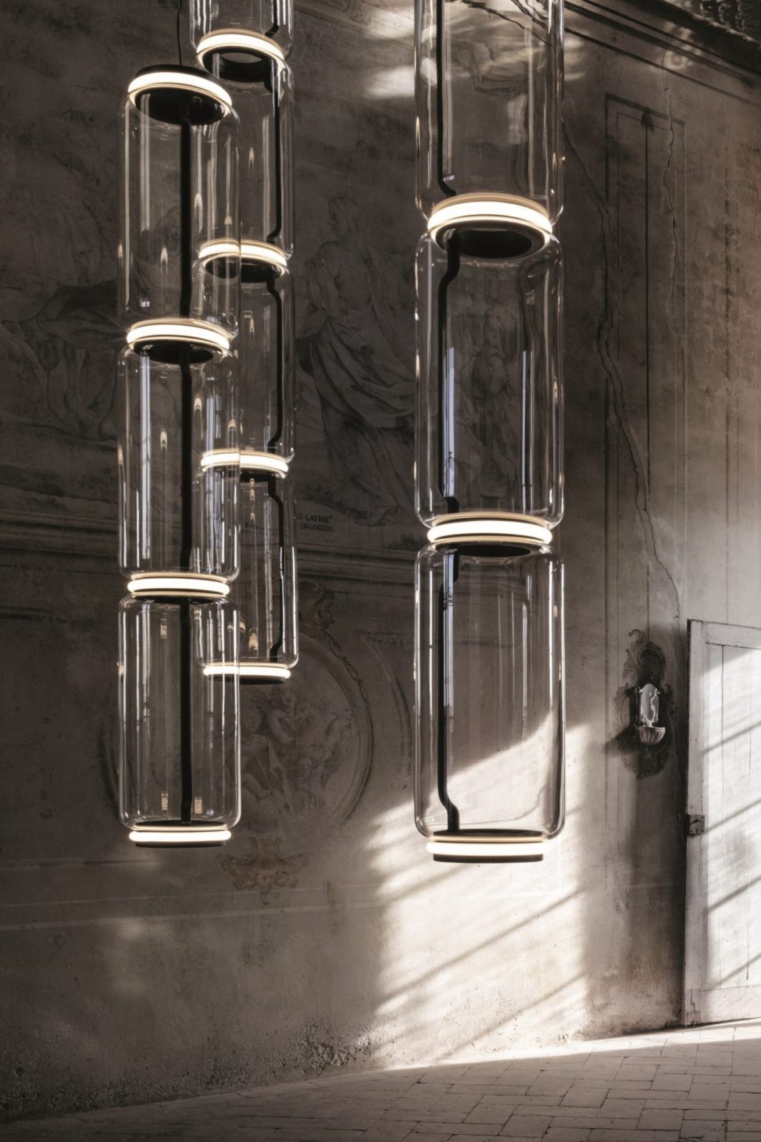 modern-blown-crystal-cylinder-led-pendant-light-with-stackable-glass-modules