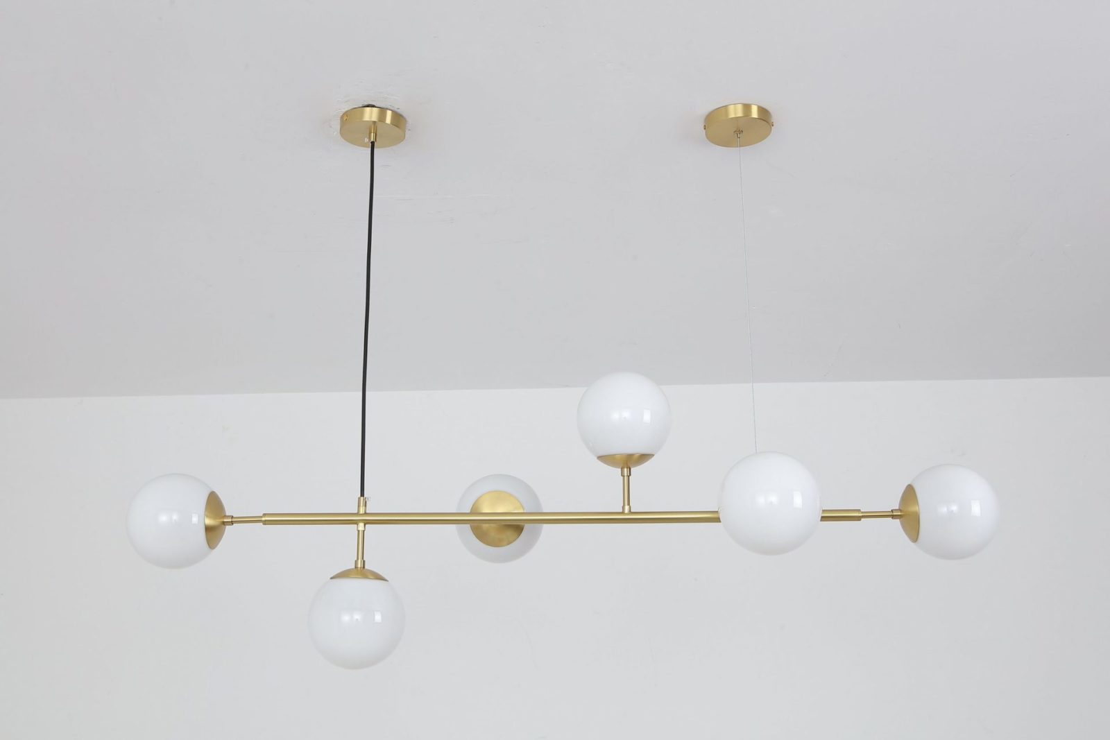contemporary-multi-glass-globe-pendant-light-with-round-orb-shades-and-polished-brass-frame