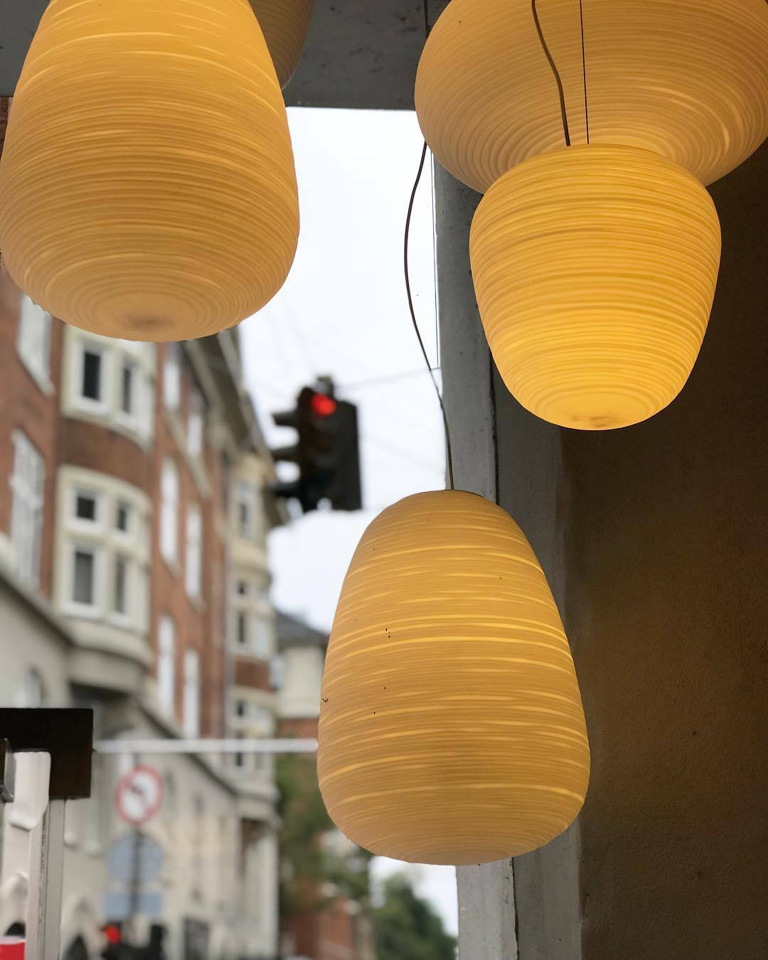 japanese-style-white-blown-glass-pendant-light-oriental-satin-glass-lantern-hanging-lamp