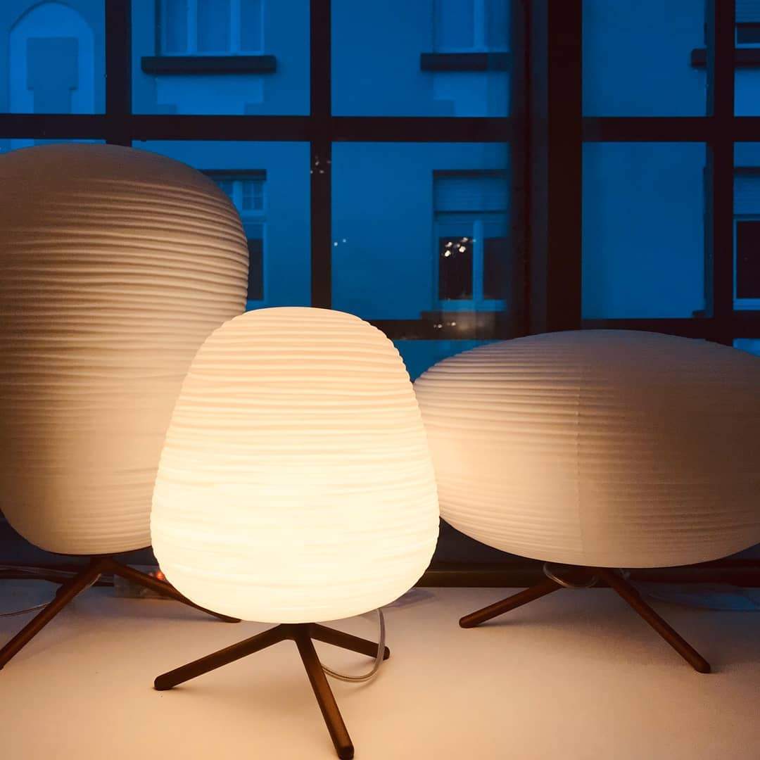 modern-textured-blown-glass-rituals-style-table-lamp-for-bedside-and-living-room